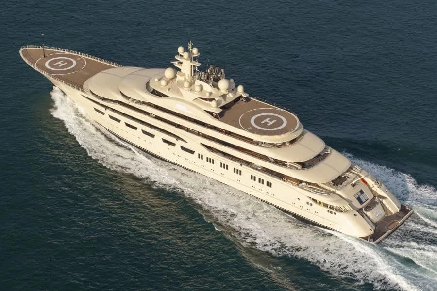 THE GUARDIANS OF PORT HERCULE: HOW MONACO BECAME THE GLOBAL SUPERYACHT CAPITAL — The Visionary CIOs